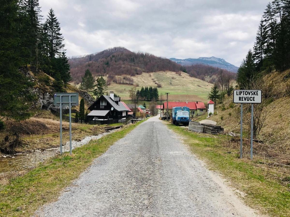 Chalupa U Jakuba Liptovske Revuce Esterno foto