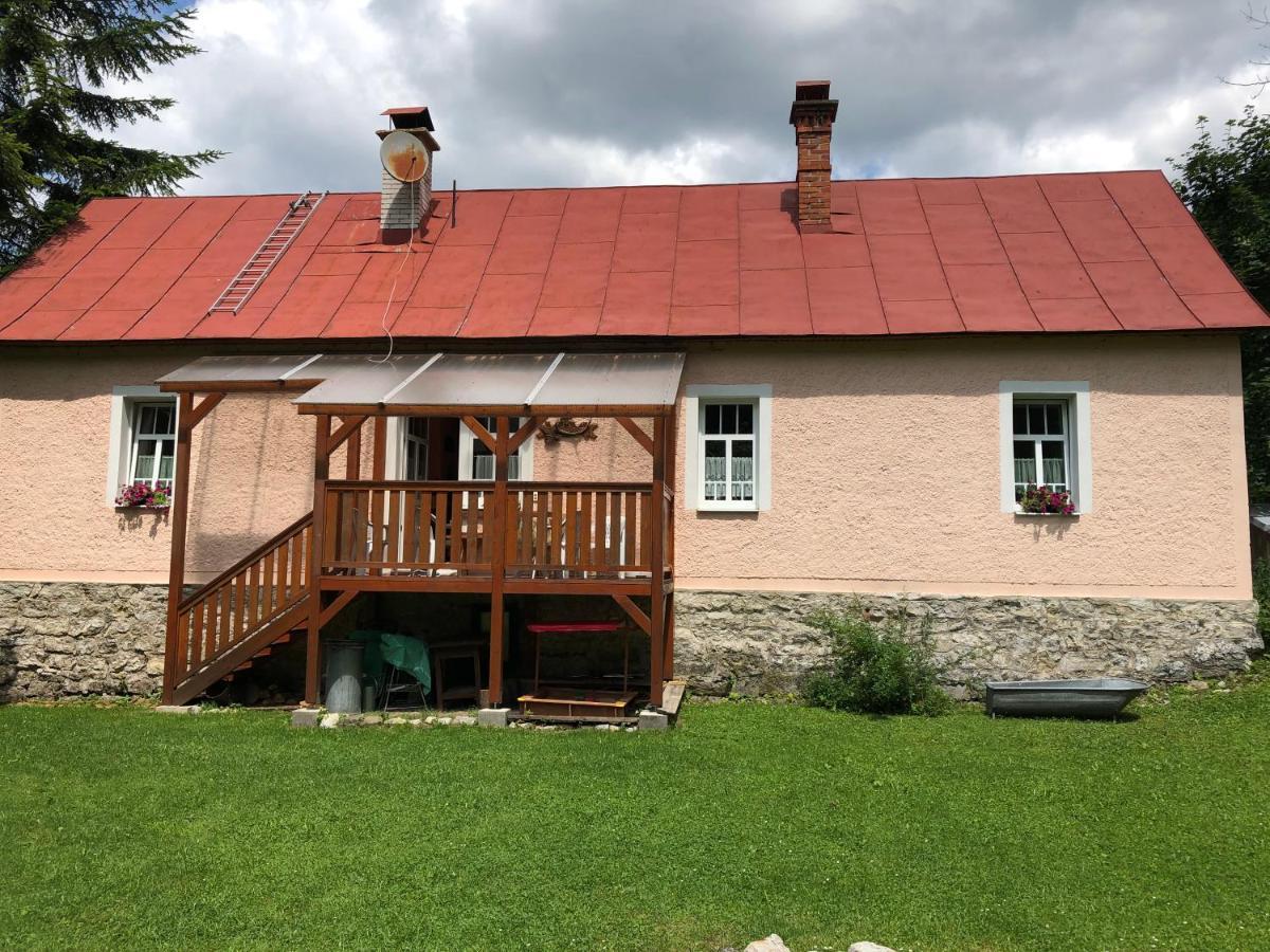 Chalupa U Jakuba Liptovske Revuce Esterno foto